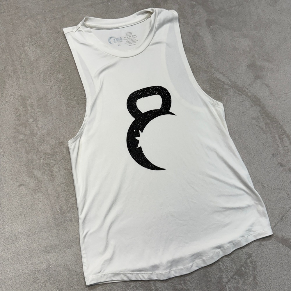 Zyia Active Shirt Women's XS Muscle Tank White‎ Kettlebell Moon Graphic Athletic